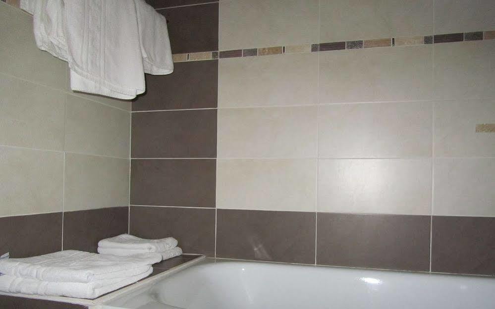 Hotel Du Hameau Allos Bagian luar foto